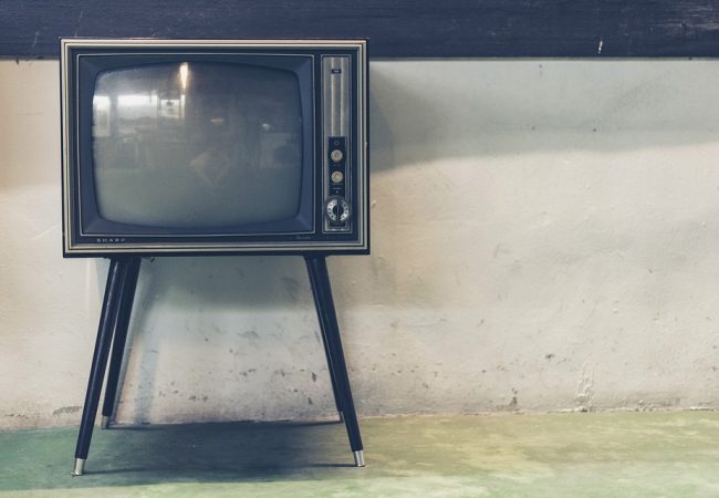 How to Buy a Television for Your Vacation Vehicle